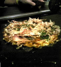 社長お手製お好み焼き!