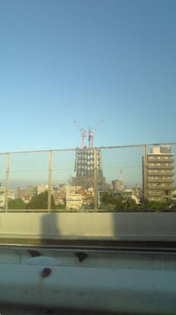 東京スカイツリー建設中